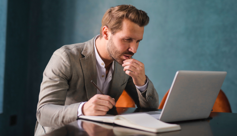 Hoya Vision USA: Using Inbound Blogs and Emails for